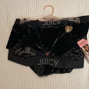 Juicy Couture Intimates Black Velvet matching set, Size Large